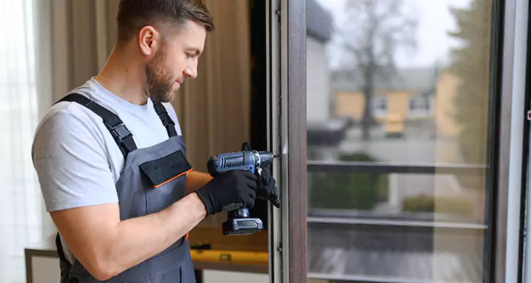 Sliding Screen Door Handle Repair in Leesburg, FL