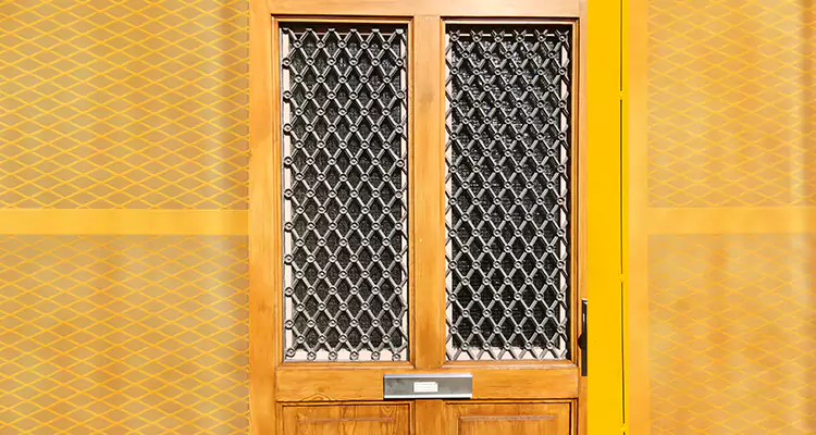 Wire Mesh Door Repair in Leesburg, FL